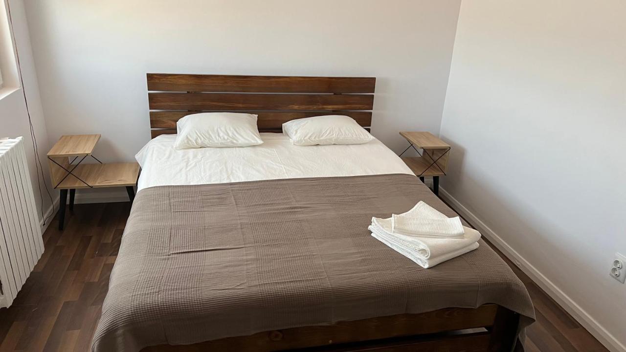 Central Apartment Μανγκάλια Εξωτερικό φωτογραφία
