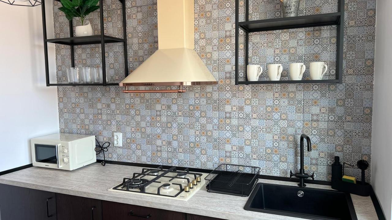 Central Apartment Μανγκάλια Εξωτερικό φωτογραφία
