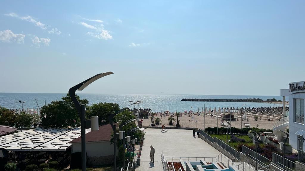 Central Apartment Μανγκάλια Εξωτερικό φωτογραφία